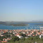 Alenka Apartamento *