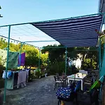 Alenka Apartamento Murter