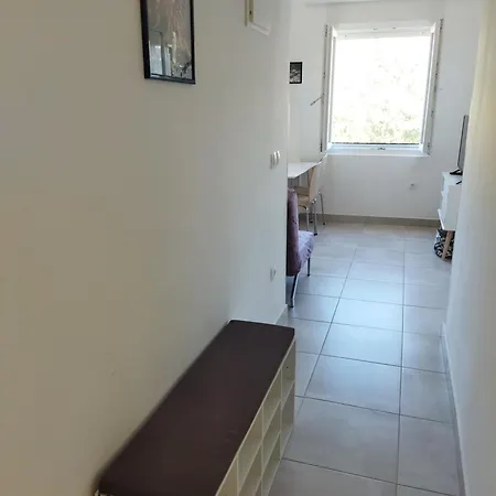 Alenka Μούρτερ